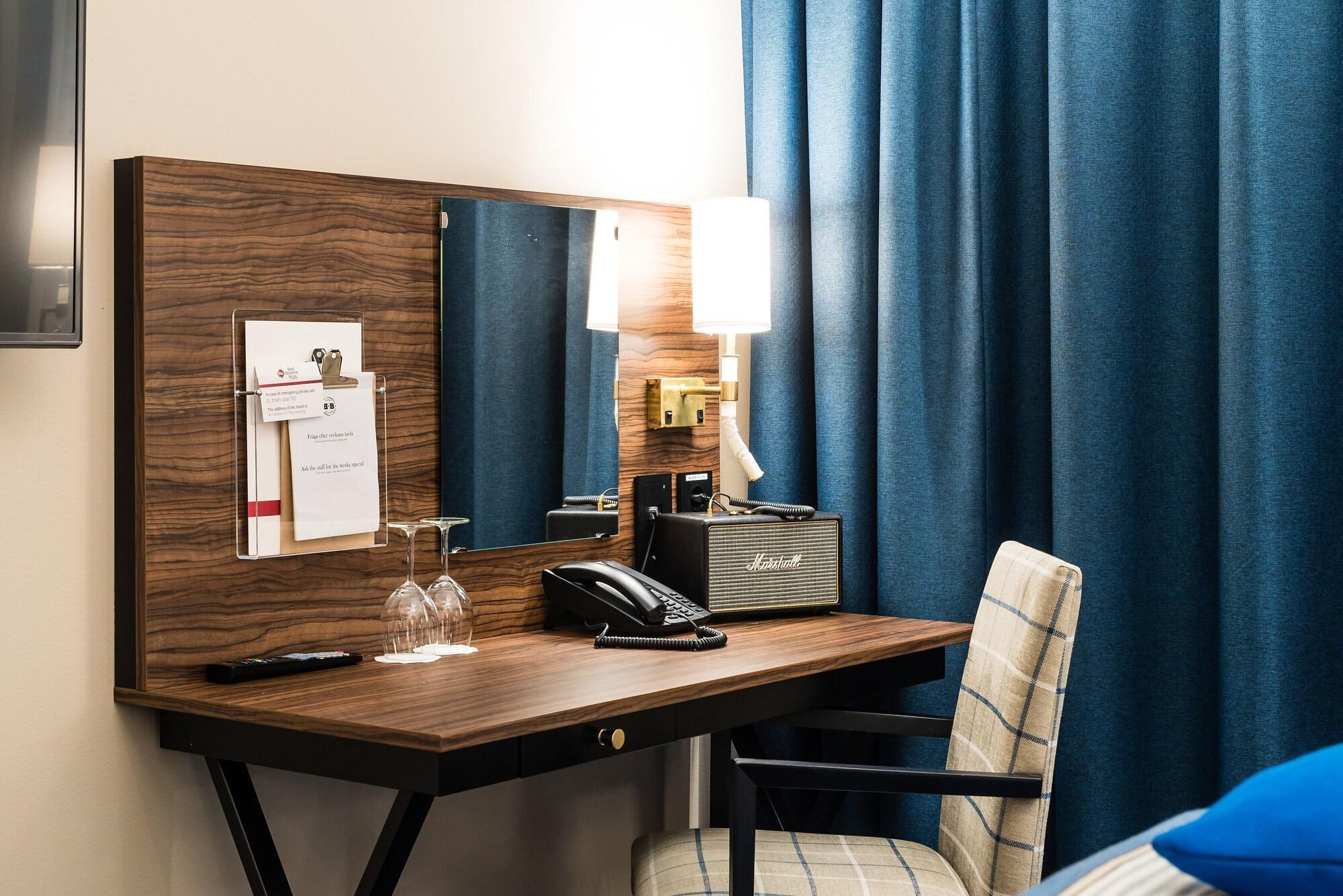 Home Hotel Slottsparken Linköping Kültér fotó